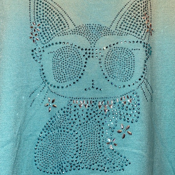 La Madonna teal tshirt with silver jewelry beads cat on front very fancy style - Picture 4 of 6